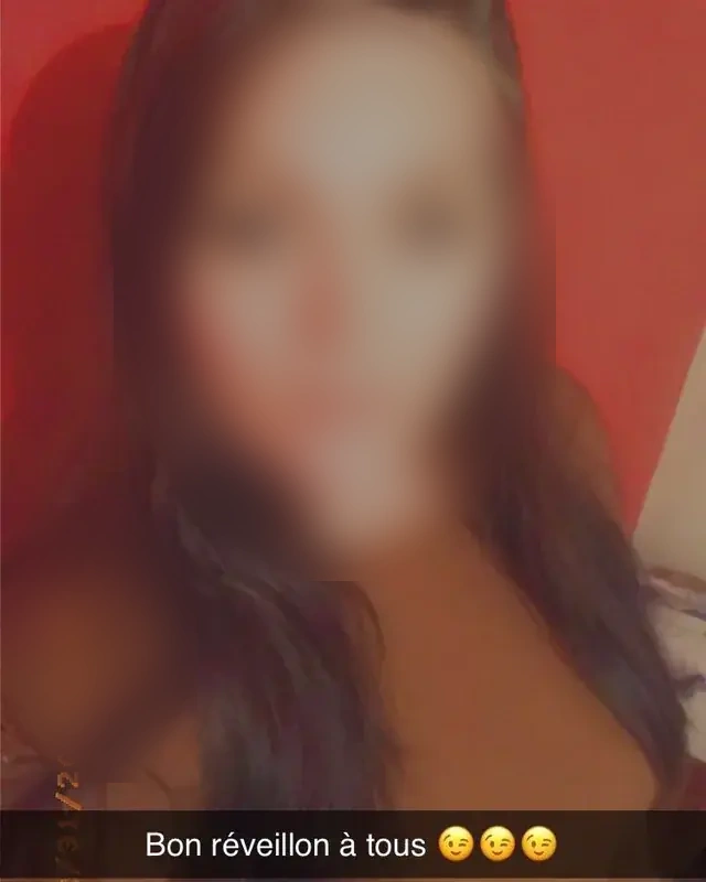 Adela - Image 3